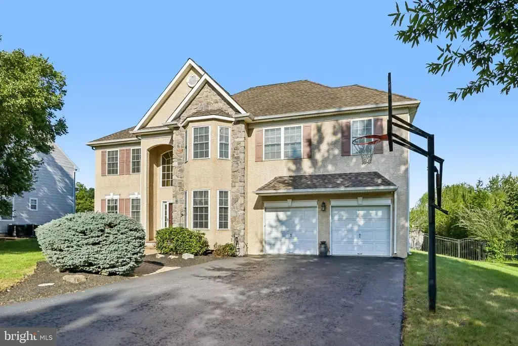 1406 Meadow View Ln, COLLEGEVILLE