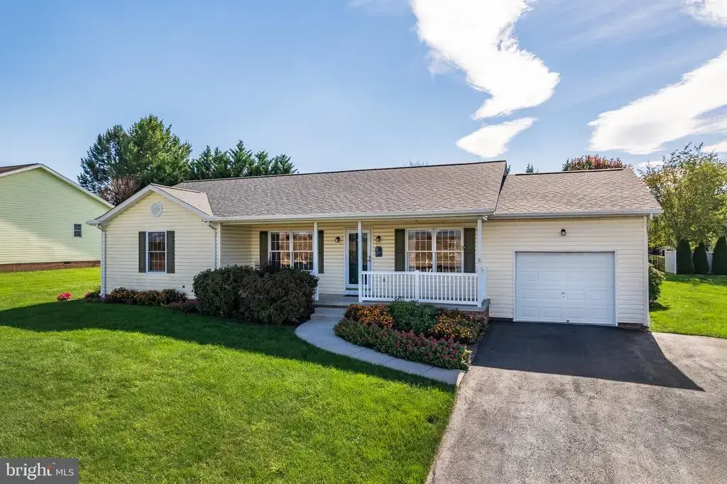 645 Basehoar School Rd, LITTLESTOWN