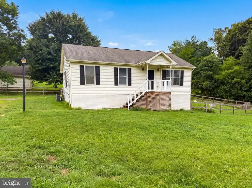 8749 Christopher, WARRENTON