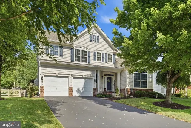 9242 Rainbow Falls Dr, Bristow
