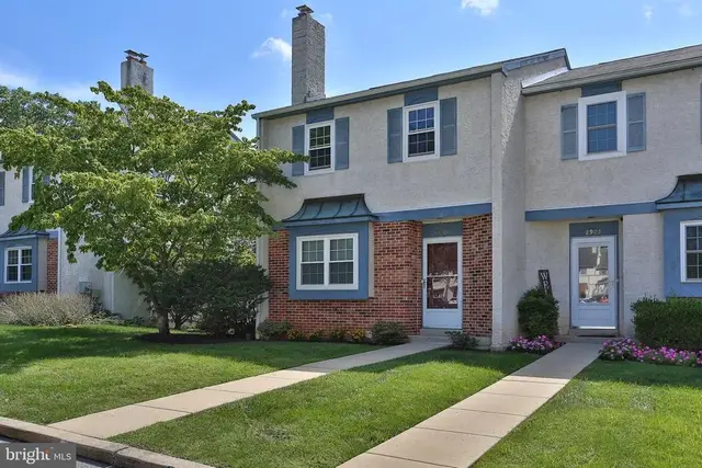 2901 Doris Ct, Phoenixville