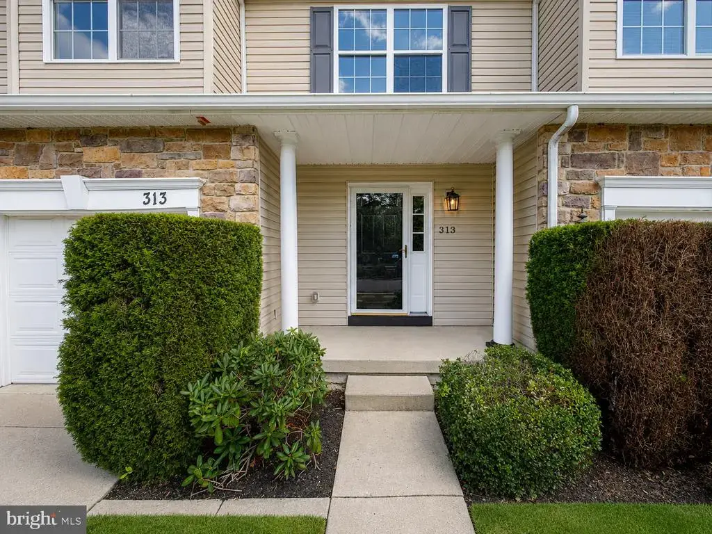 313 Hidden Dr, BLACKWOOD