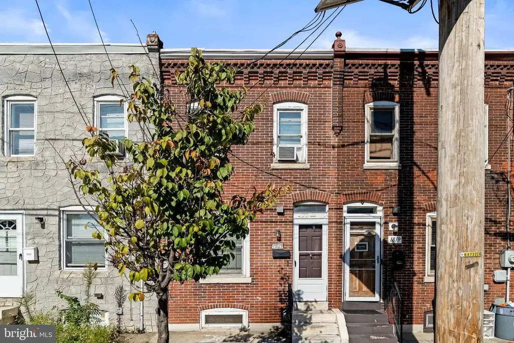 1821 S 4th St, CAMDEN