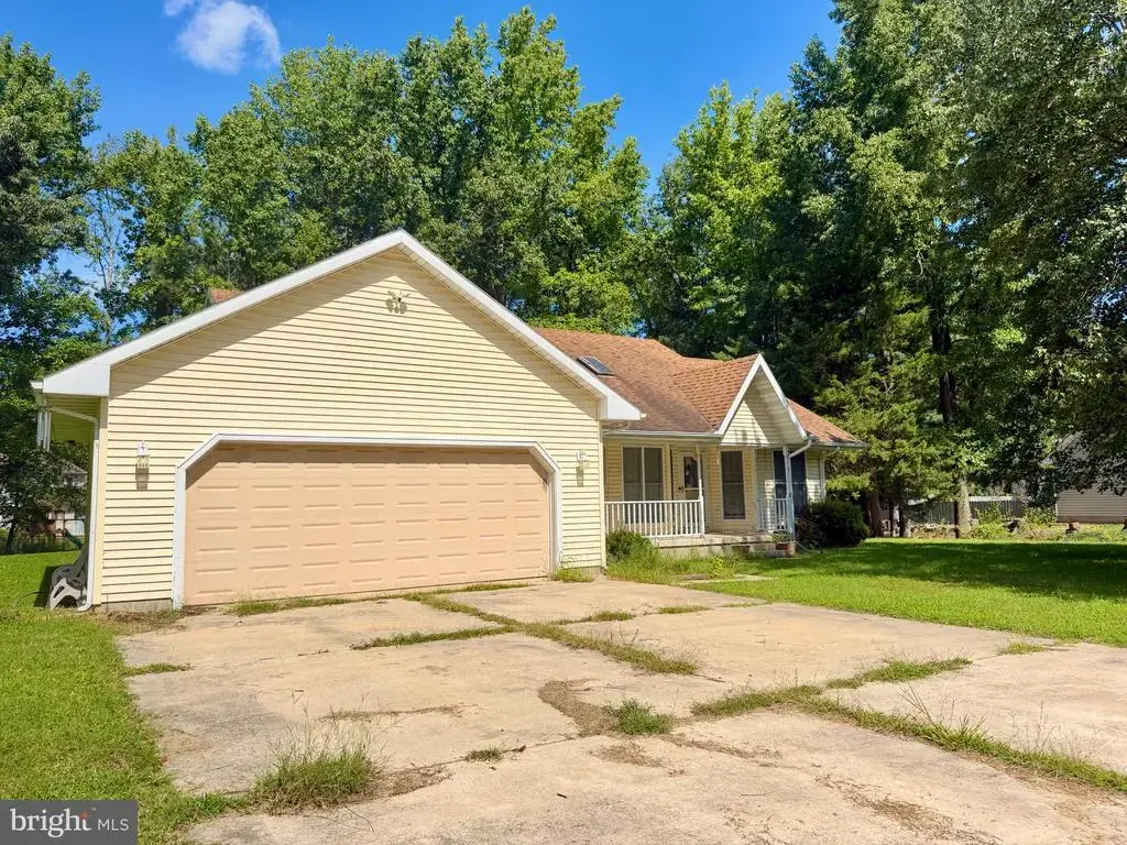 31 W Saratoga Rd, MILFORD