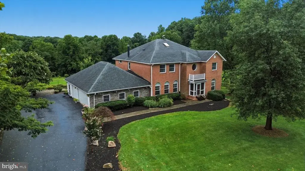 2545 Mullinix Mill Rd, MOUNT AIRY