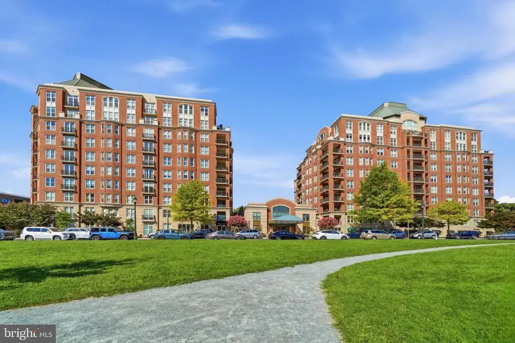 12500 Park Potomac Ave #805s, POTOMAC