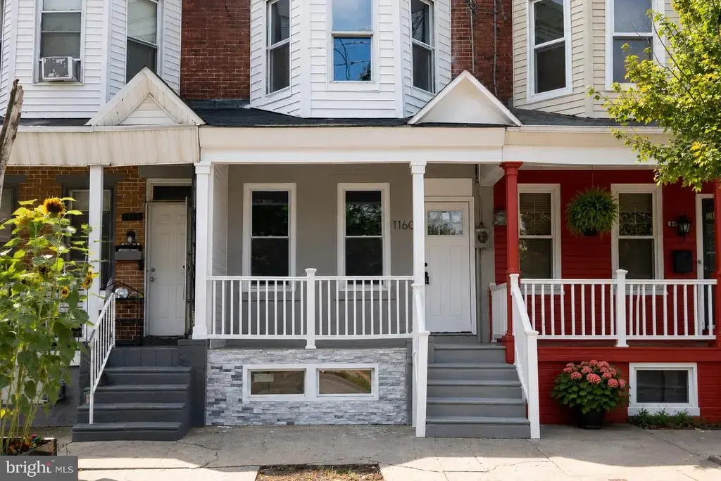 1160 Lansdowne Ave, CAMDEN