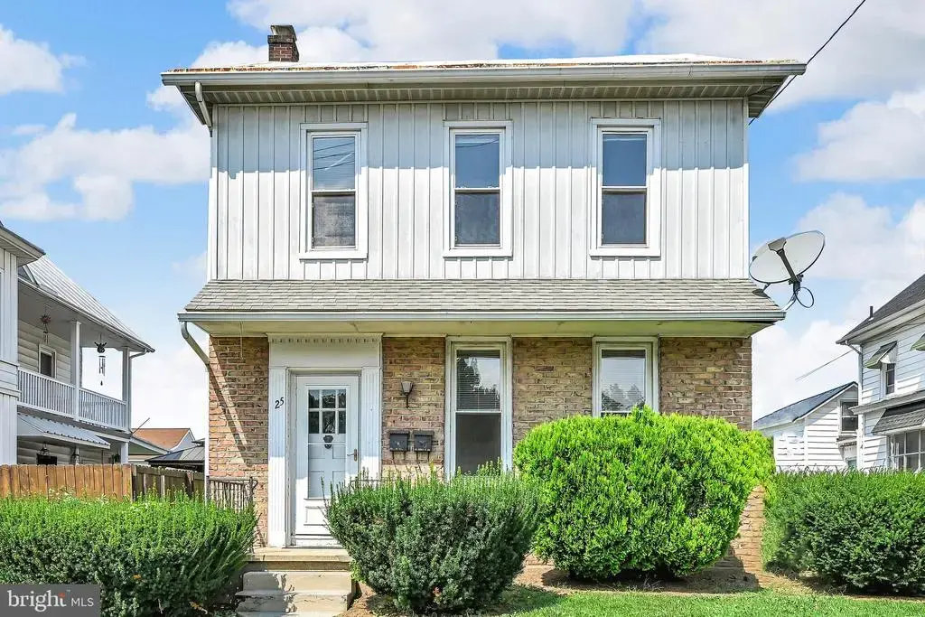 25 W Penn Ave, CLEONA