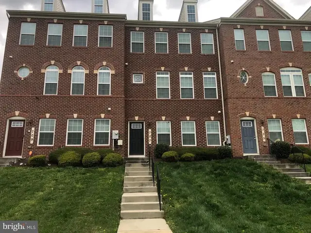 707 Addison Rd S, Capitol Heights