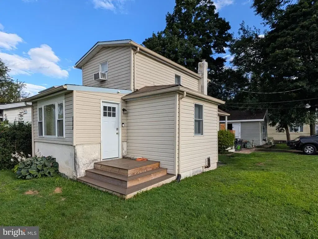 1203 Clayton, FEASTERVILLE TREVOSE