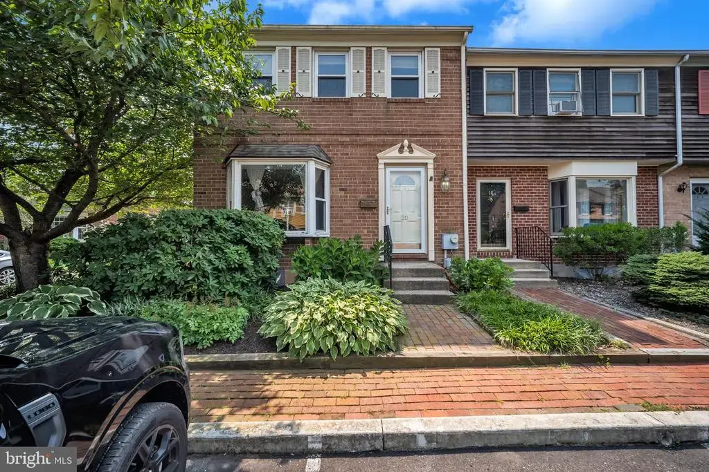 20 Gatehouse Ln, DOYLESTOWN