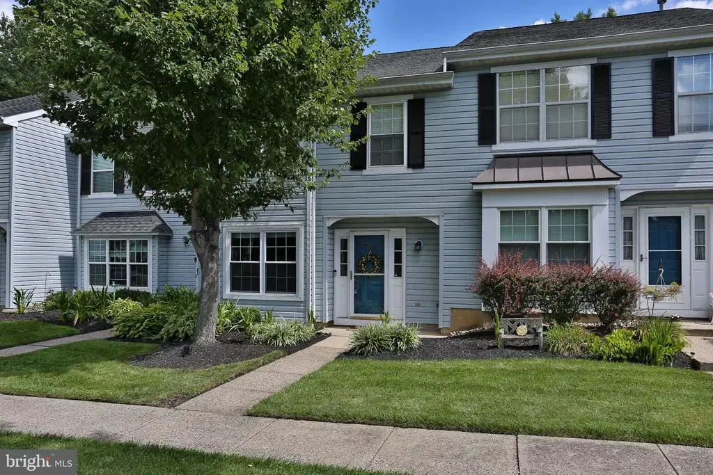 604 Lindsley Ct, BURLINGTON TOWNSHIP