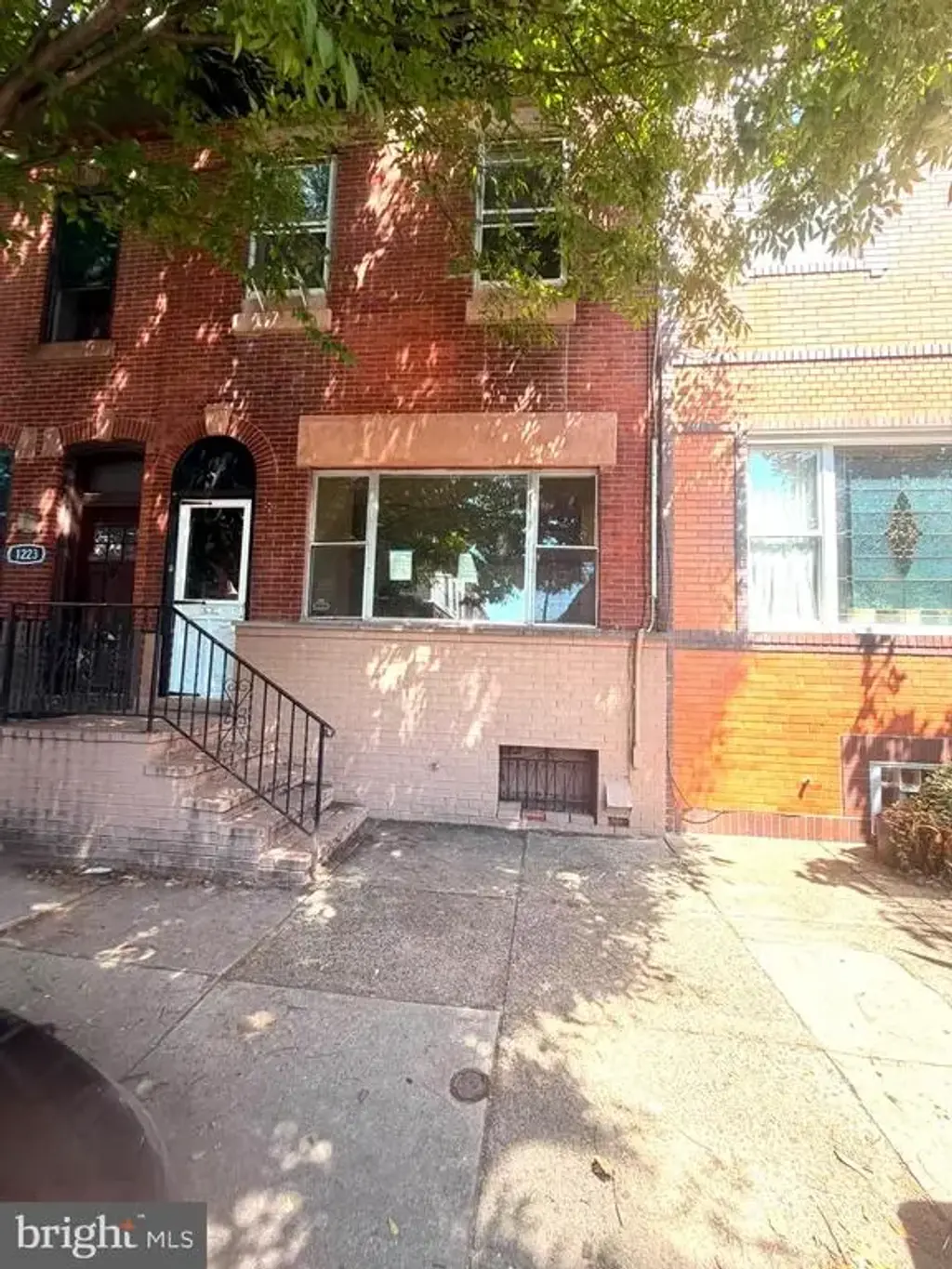 1221 Dickinson St, PHILADELPHIA