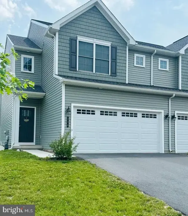 234 Sage Blvd, Middletown