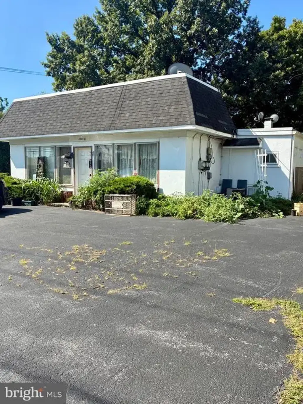 4040 Horseshoe Pike, HONEY BROOK