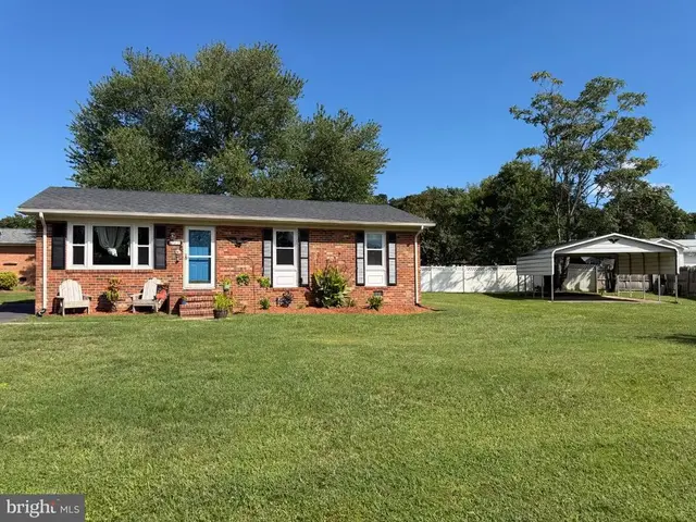500 Sullivan Dr, Fredericksburg