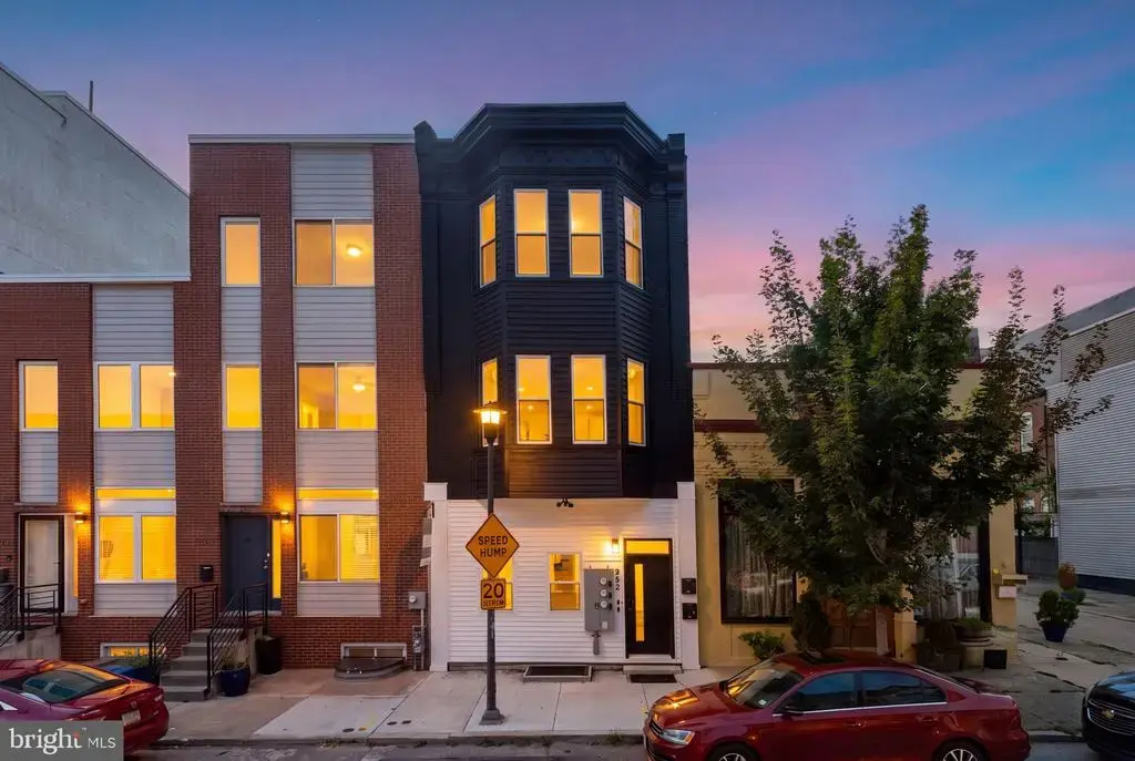 952 N Marshall St, PHILADELPHIA