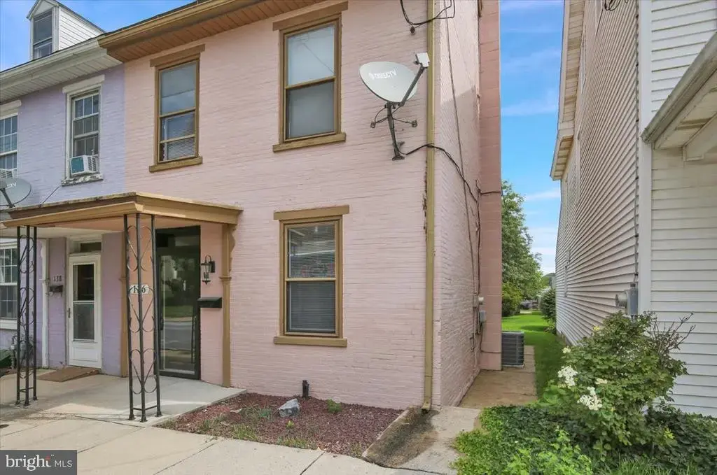 136 N Railroad St, ANNVILLE