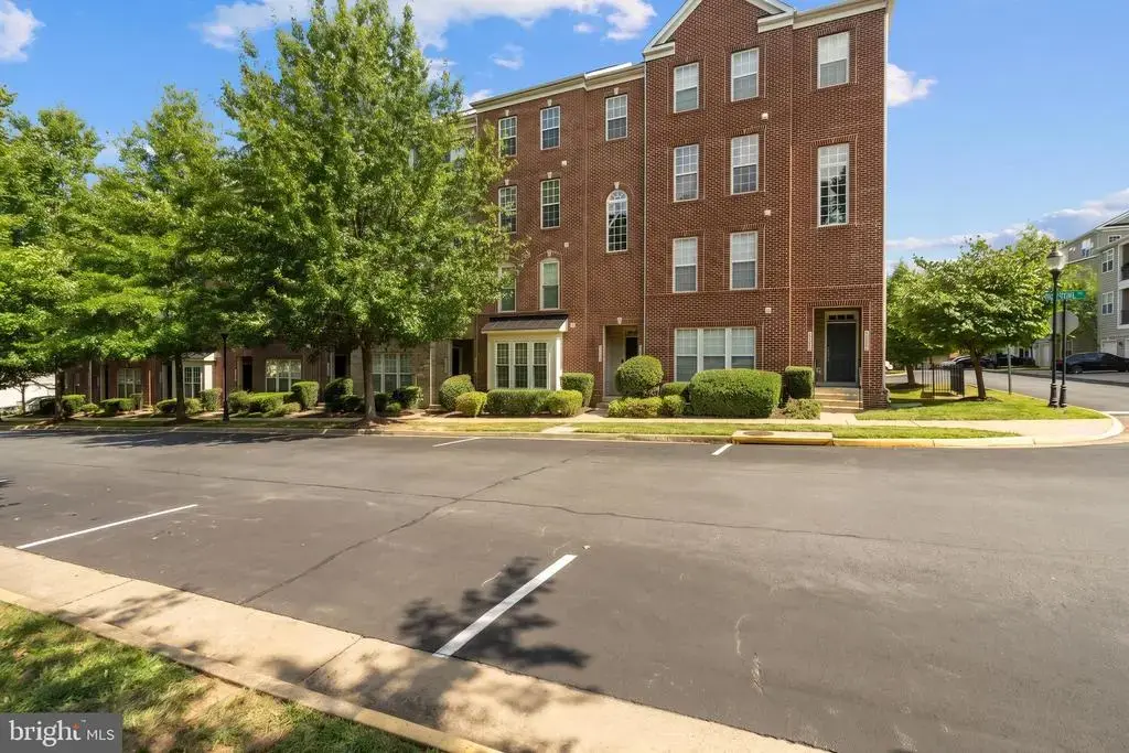15159 Kentshire Dr #473, WOODBRIDGE