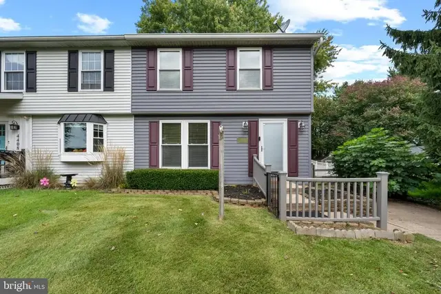 4410 Sycamore Dr, Hampstead