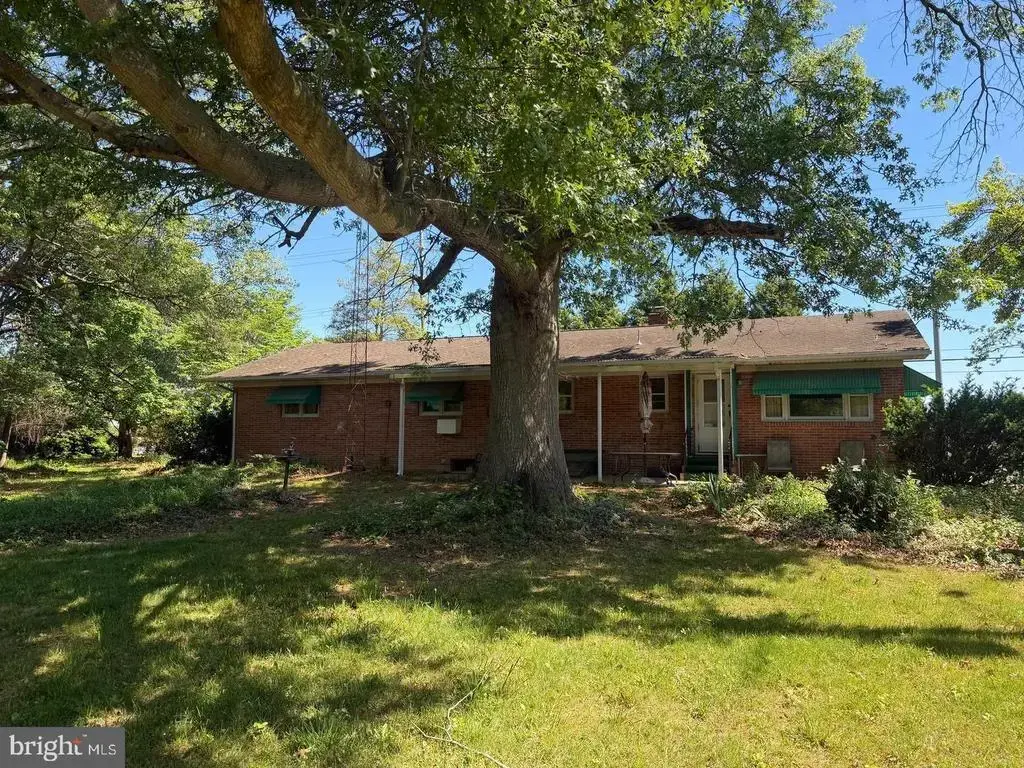 1125 Milford Harrington Hwy, MILFORD