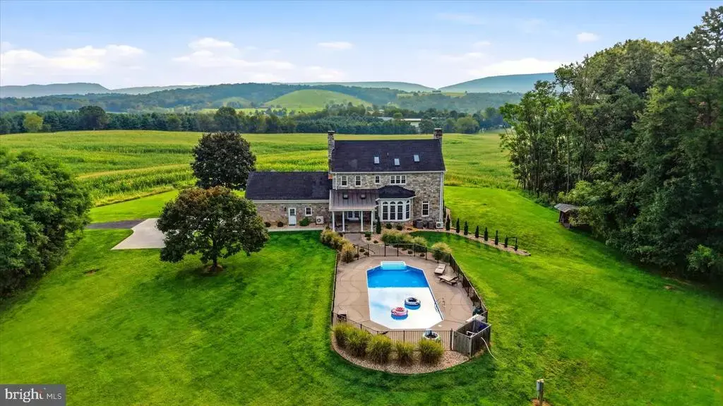 3817 Treasure Hill, TIMBERVILLE