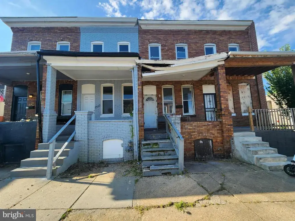 2427 E Lanvale St, BALTIMORE