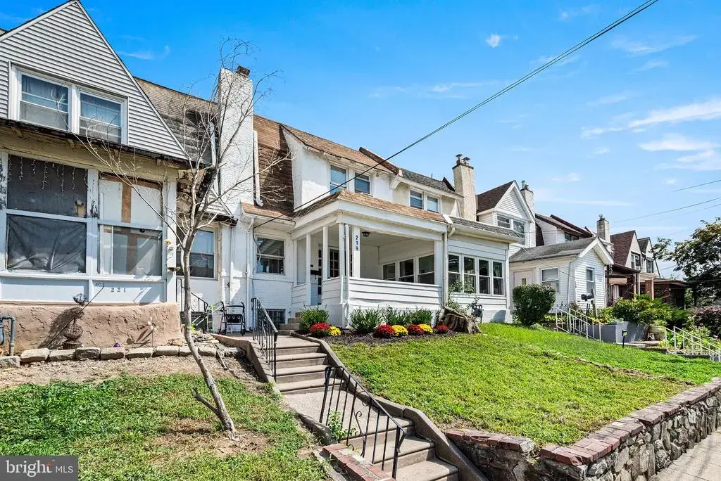 219 Wabash Ave, LANSDOWNE