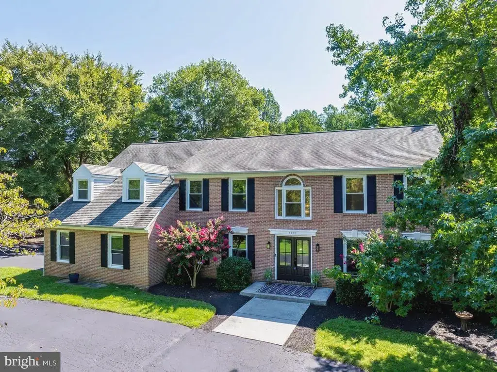 8320 Sylvan Way, CLIFTON