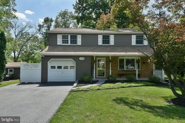 1130 Hunter Hill Dr #, Lansdale