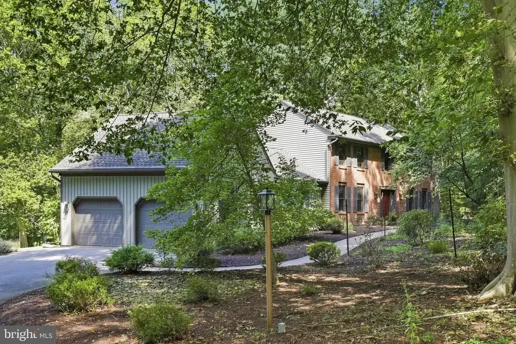 1200 Ash Ln, LEBANON