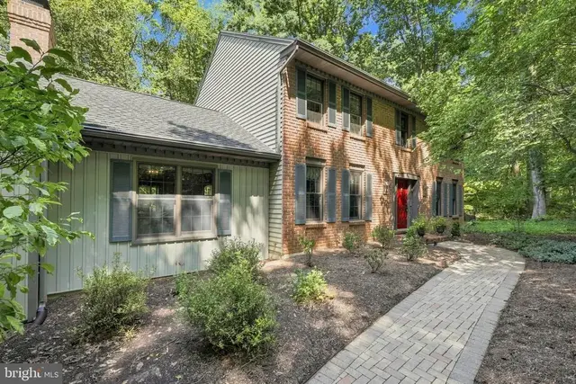 1200 Ash Ln, Lebanon
