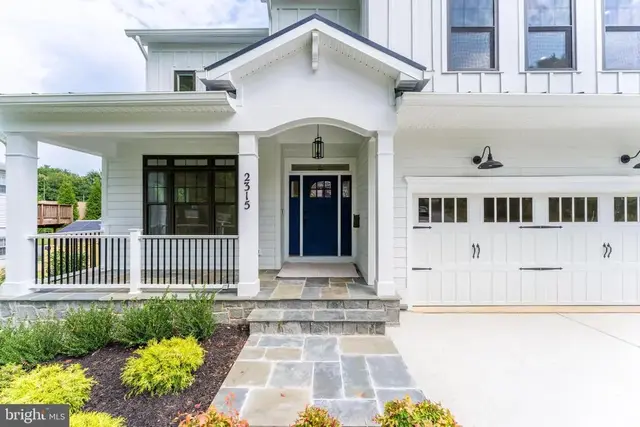 2315 Great Falls St, Falls Church