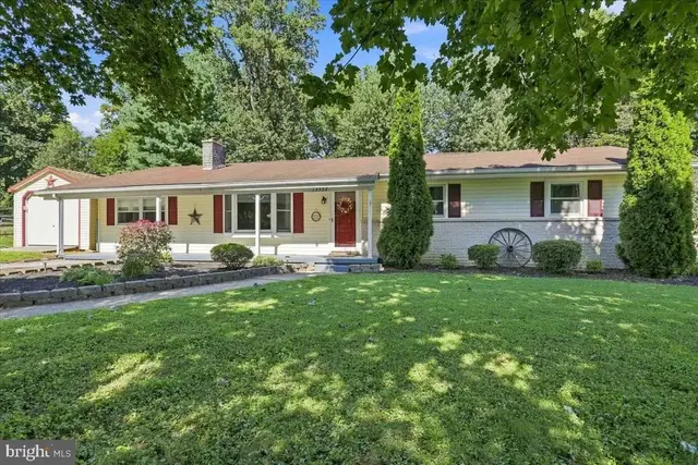 13337 North Ave, Blue Ridge Summit