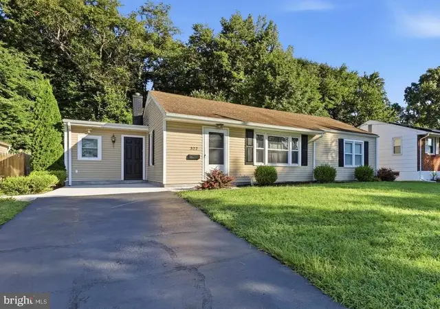 322 Atkinson Rd, Newport