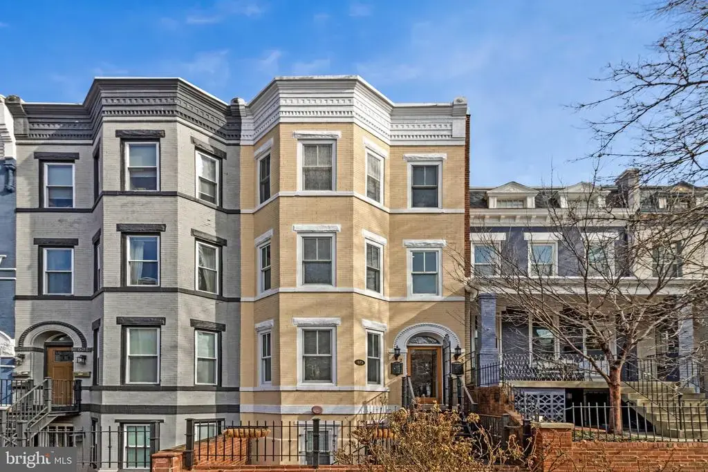 629 4th St Ne #1, WASHINGTON