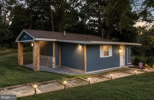 1412 Old Winchester Pike, Front Royal
