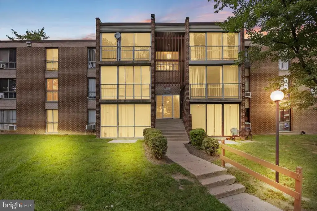 7959 Riggs Rd #5, HYATTSVILLE