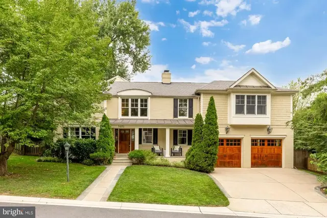 5601 Vernon Pl, Bethesda