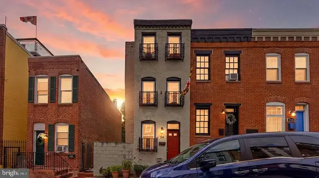 214 S Castle St, Baltimore