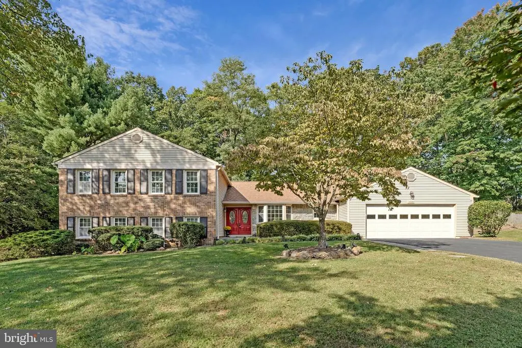 1526 Laurel Hill Rd, VIENNA