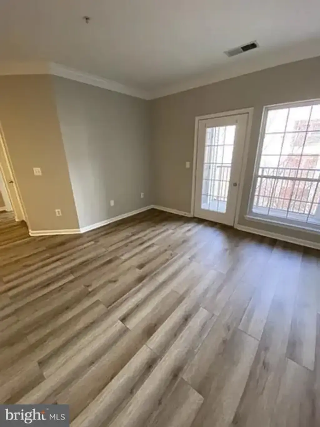 4854 Eisenhower Ave #347, ALEXANDRIA