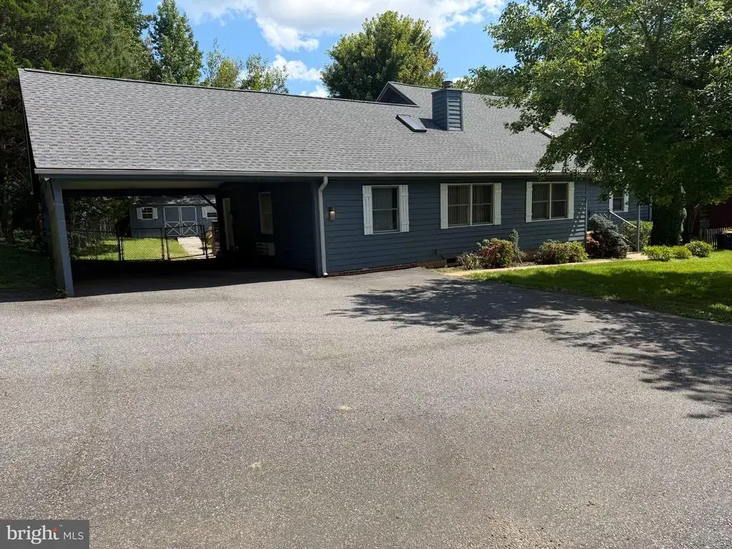 11811 Gordon, FREDERICKSBURG