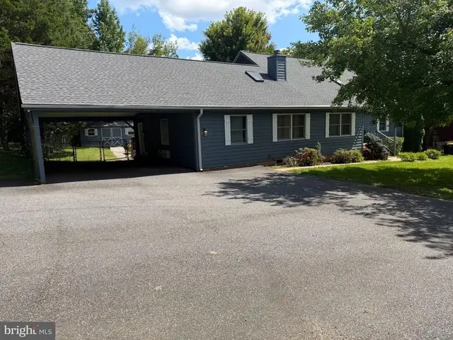 11811 Gordon, Fredericksburg