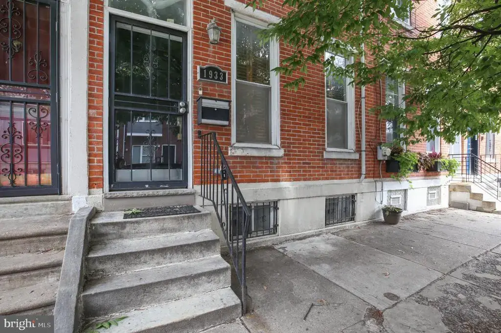 1933 Parrish St, PHILADELPHIA