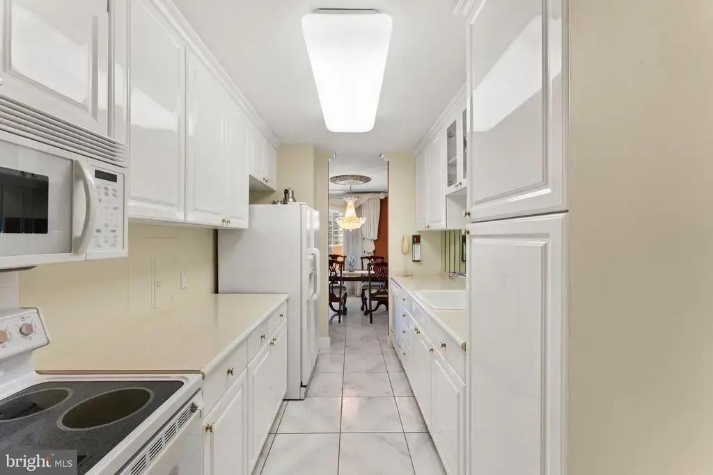 1901 John F Kennedy Blvd #2409-10, PHILADELPHIA