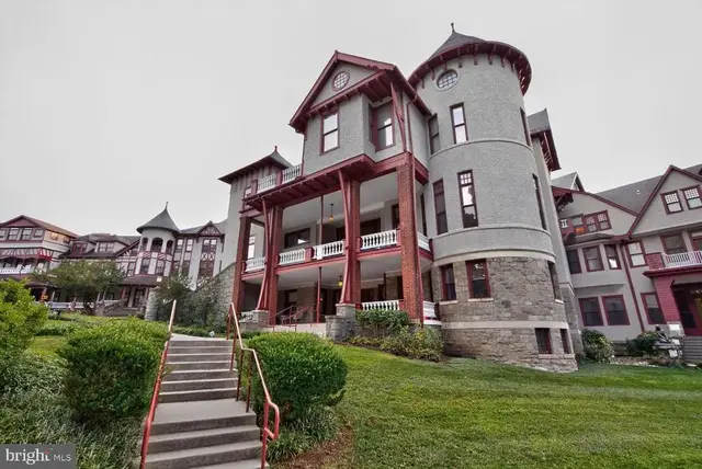 9610 Dewitt #ph102, Silver Spring