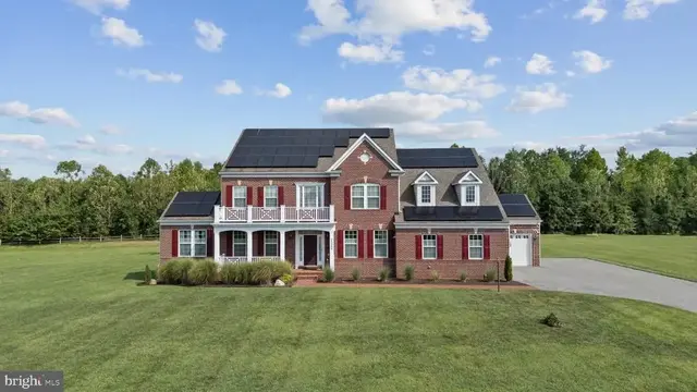 12904 Walkers Ln, Bowie