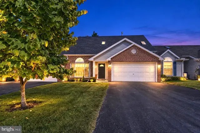 58 Greenfield Dr, Carlisle
