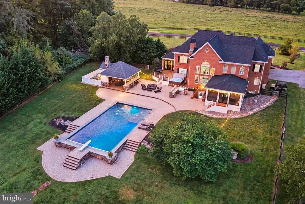 42865 Travelers Run Ln, LEESBURG